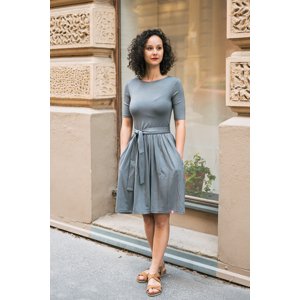 Kojicí šaty Anita s nařasenou sukní šedé Velikost: L